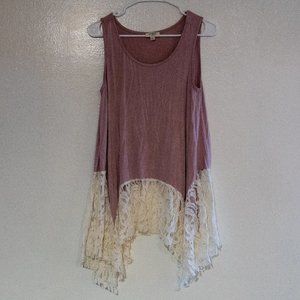 ♥️Umgee Rose top with lace detail